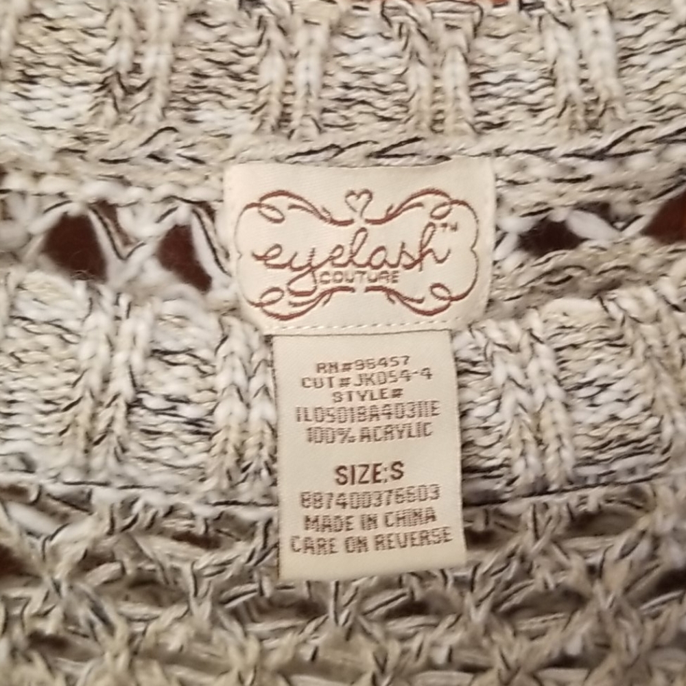 Sweater - Picture 3 of 5